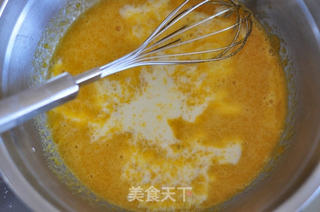 奶油霜裱花蛋糕的做法步骤:3