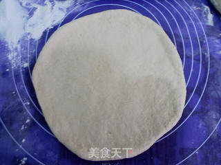 土豆火腿番茄披萨的做法步骤:6