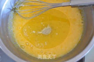 奶油霜裱花蛋糕的做法步骤:4