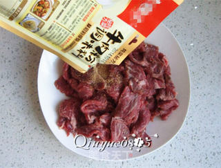 菠萝牛肉的做法步骤：5