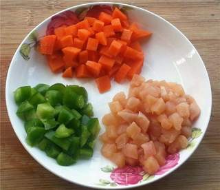 太阳果蒸鸡肉的做法步骤:2