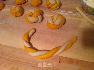 南瓜双色馒头的做法步骤:7