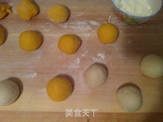 南瓜双色馒头的做法步骤:5