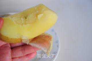 土豆牛油果沙拉的做法步骤:6
