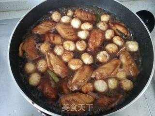 虎皮鹌鹑蛋烧鸡翅的做法步骤:12