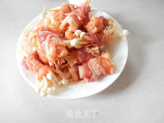 煎烤五花肉卷金针菇的做法步骤:9
