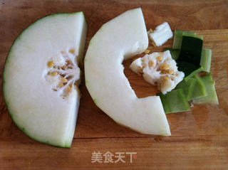 黑豆烧冬瓜的做法步骤:2