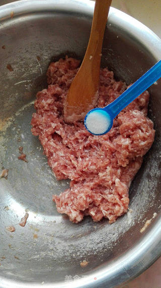 三羊饺子的做法步骤:9