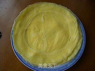 蛋皮肉松卷沙拉的做法步骤:7