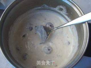草莓冰激凌的做法步骤:7