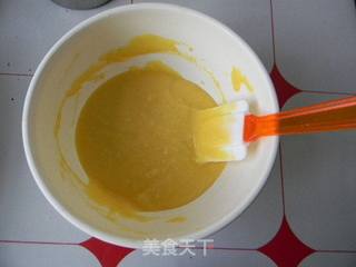 香蕉炼乳蛋糕卷的做法步骤:3