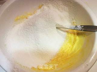 芒果椰子派的做法步骤:2