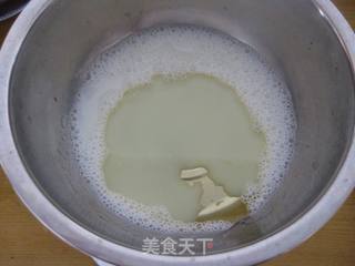中空戚风蛋糕的做法步骤:3