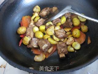 板栗烧排骨的做法步骤:9