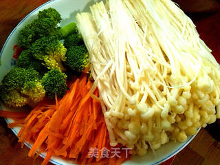 孜然金针菇的做法步骤：2
