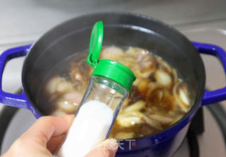 【团圆红焖牛尾】:药食互补的养生菜的做法步骤:14