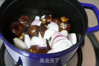 【团圆红焖牛尾】:药食互补的养生菜的做法步骤:12