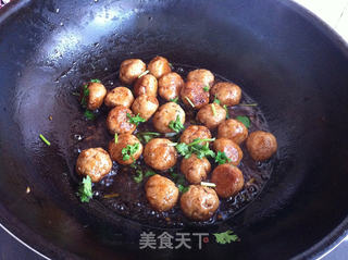 糖醋鱼丸的做法步骤:12