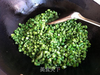 鸡蛋虾酱炒豆角的做法步骤:5