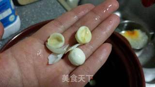 银耳雪梨莲子羹的做法步骤:2