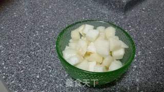 银耳雪梨莲子羹的做法步骤:4