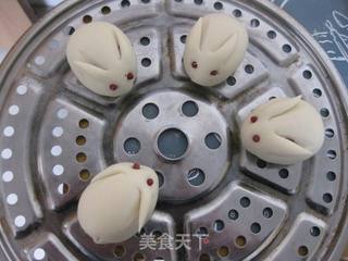 白兔豆沙包的做法步骤:10