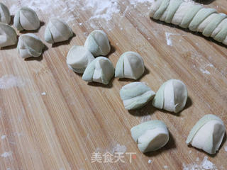 白菜猪肉水饺的做法步骤:13