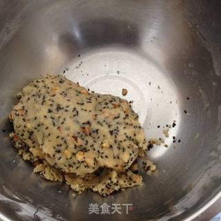 黑芝麻核桃酥的做法步骤:7