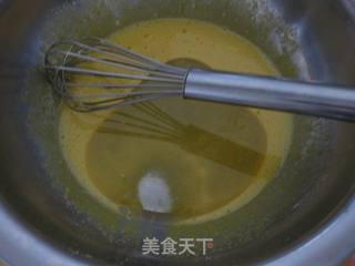 香蕉戚风蛋糕的做法步骤:3