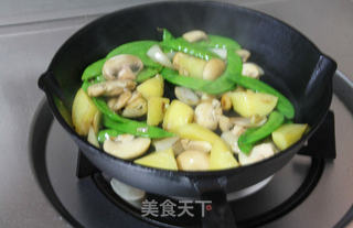 【嫩煎牛排佐杂蔬】:美味牛排的秘密的做法步骤:14