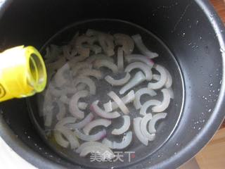 鲜肉汤汁包的做法步骤:3
