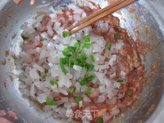 鲜肉汤汁包的做法步骤:12