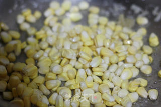 五彩虾仁鳕鱼粒的做法步骤:9