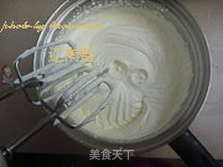 白雪草莓蛋糕的做法步骤:4
