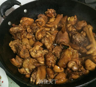 新疆吐鲁番大盘鸡的做法步骤:4
