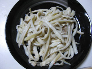 蒜香手撕杏鲍菇的做法步骤:6