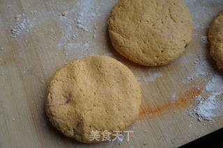 软糯香甜南瓜紫薯饼的做法步骤:12