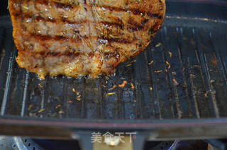 腌汁肉眼牛排的做法步骤:9