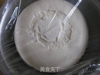 红糖芝麻三角包的做法步骤:5