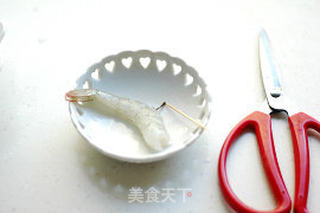 酥脆中体会虾的美味:蝴蝶虾的做法步骤:3