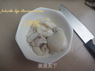 墨鱼龙骨汤的做法步骤:2