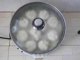 胡萝卜洋葱肉馅包子的做法步骤:10