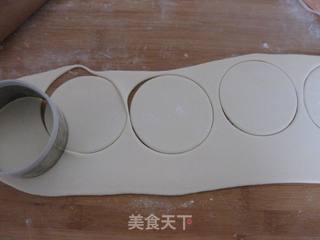 红糖芝麻三角包的做法步骤:7