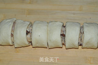 肉桂核桃卷的做法步骤:11