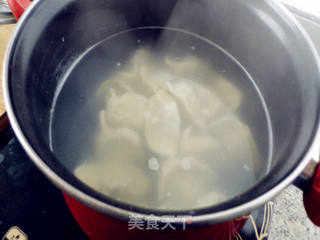 蒜黄水饺的做法步骤:7