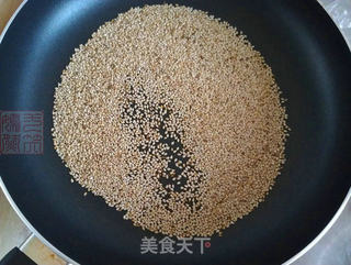 芝麻苏打饼干的做法步骤：1