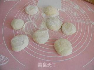 香菇鸡蛋包子的做法步骤:8