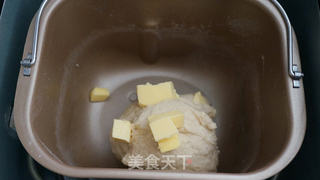 全麦葡萄干排包的做法步骤:2