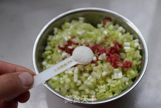 对抗寒冷的高热量——牛肉韭黄煎包的做法步骤:5