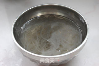 对抗寒冷的高热量——牛肉韭黄煎包的做法步骤:2